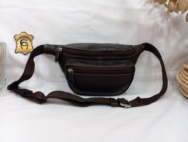 71520 RIÑONERA PIEL MARRON