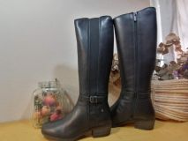 W1U-9528 BOTA DAROCA BLACK PIKOLINOS