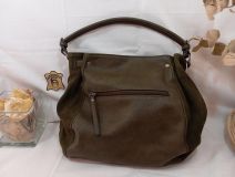 186002 BOLSO SERRAJE KAKI CARMELA