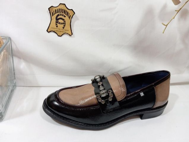 102334 ZAPATO D9118NANNA HAVARD NAPLAK NEG+MAR+BUR