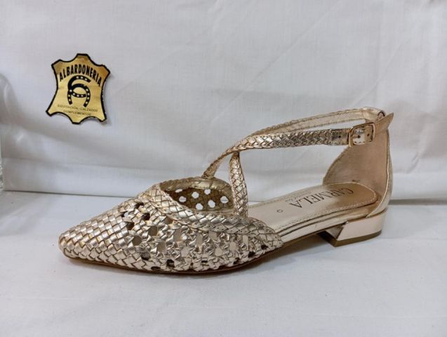 16231901-S8A3 SANDALIA PIEL ORO CARMELA