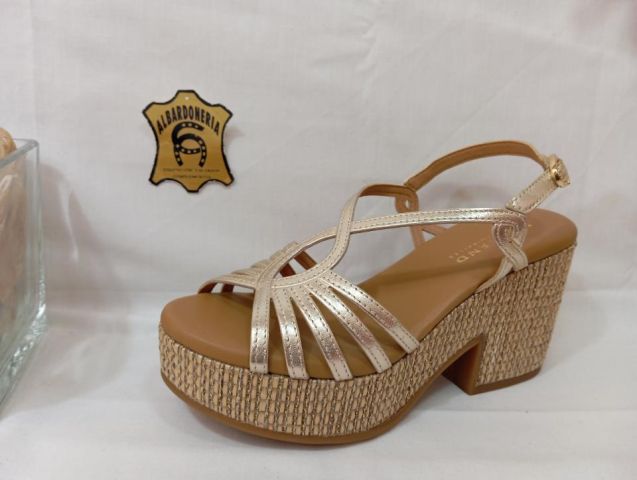15826 SANDALIAS NAPA METAL PLATINO PLT.RAF WEEKEND