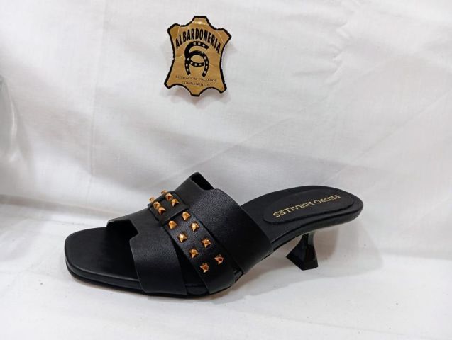 17128 SANDALIA ATENEA NEGRO P.MIRALLES