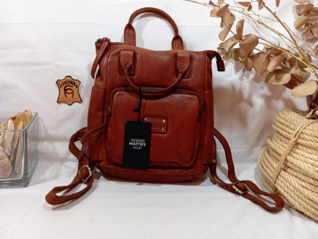 2080112 BOLSO MOCHILA PIEL CUERO MATIAS