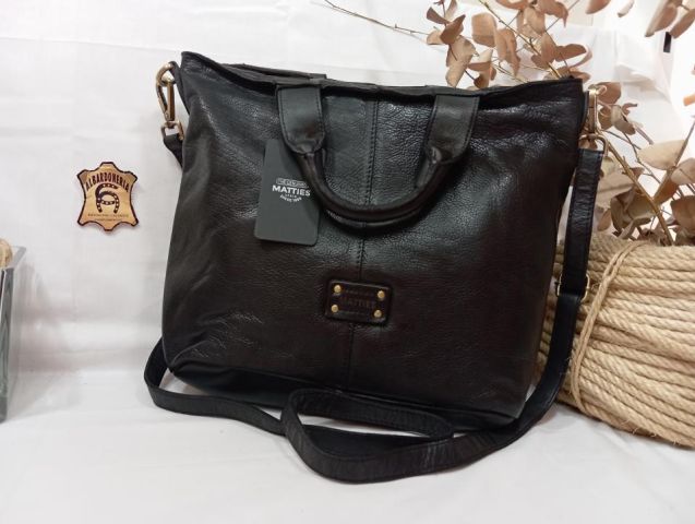 2080420  BOLSO PIEL NEGRO MATIAS
