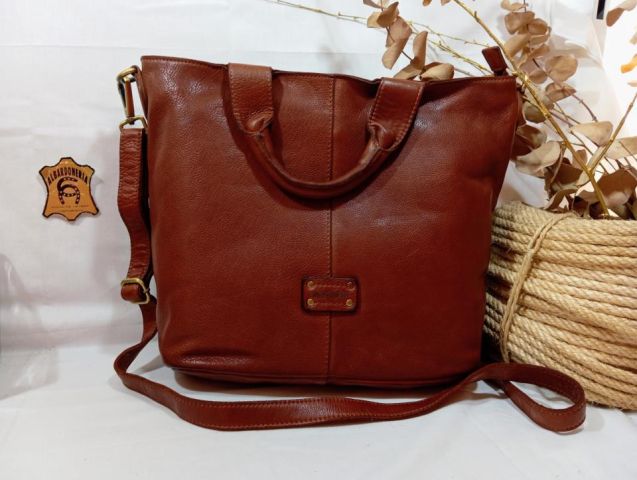 2080412  BOLSO PIEL CUERO MATIAS