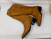 16266401-S8A3 BOTA SERRAJE CAMEL CARMELA