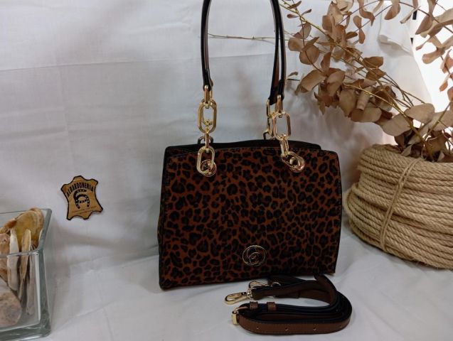 18619001-NON BOLSO SRA. SERRAJE CAMEL CARMELA