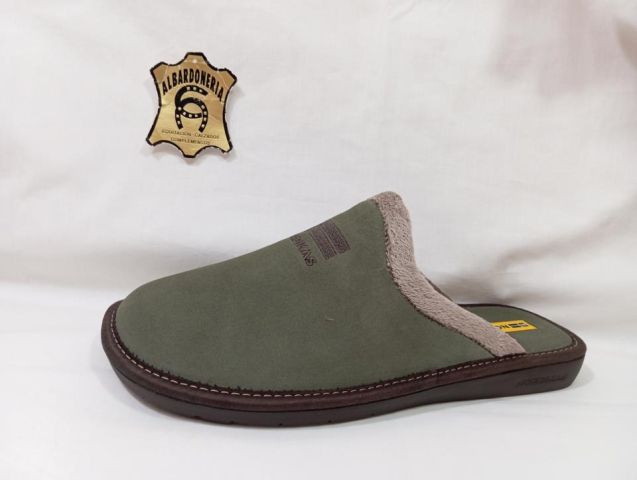 513 ZAPATILLA CASA AFELPADO MUSGO NORDIKA´S