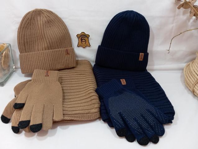 44000049 SET 3P GORRO-BUF-GUAN LISO ENGOMADO 100%A