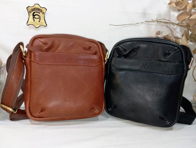 7205 BOLSO COLGAR PIEL NEGRO/MARRÓN/CUE J.L. PIEL