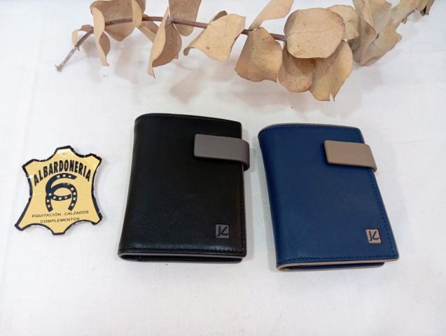 54918 BILLETERO GUM VERTICAL C/BROCHE J.L.PIEL