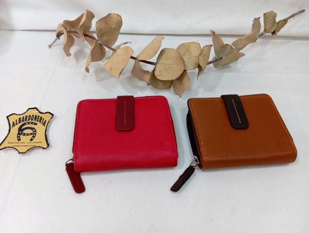 9902 BILLETERO SRA. MARMOL  J.L.PIEL