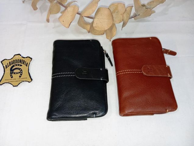 9985 BILLETERO SRA. LAVADA J.L.PIEL