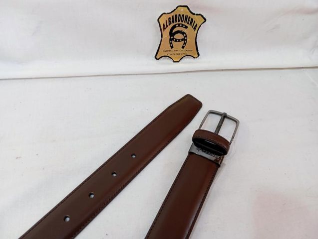 11650 CINTURON PIEL MARRÓN CALIFORNIA POSSUM