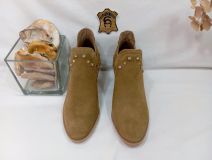 16314702-S8A3 BOTÍN SRA. SERRAJE CAMEL CARMELA