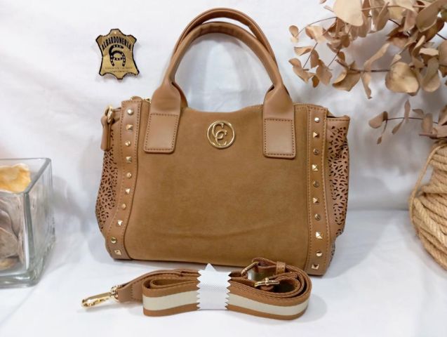 18620902-NON BOLSO SRA.C CAMEL CARMELA