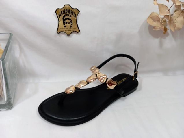 16329301-S8A1 SANDALIA SRA. PIEL NEGRO CARMELA