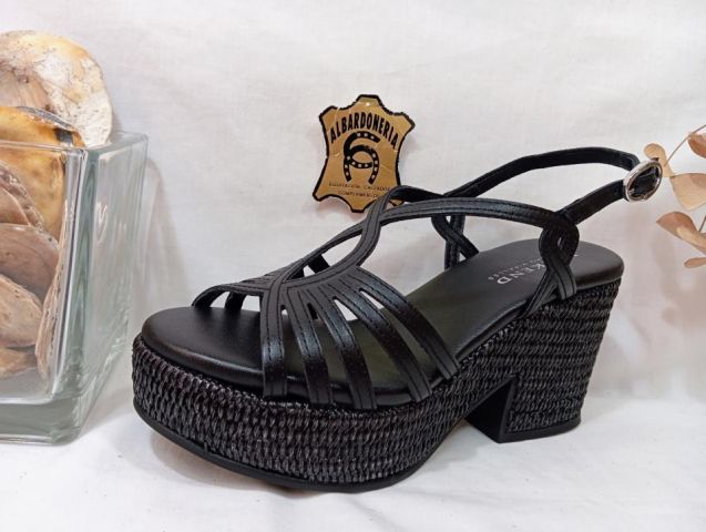 16447 SANDALIA ATENEA NEGRO WEEKEND