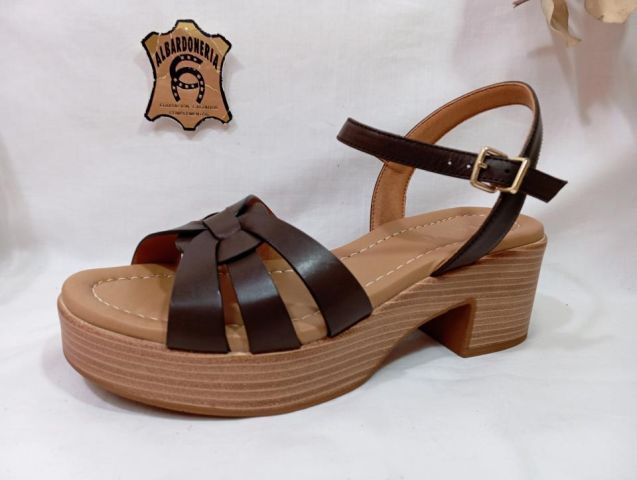 16072 SANDALIA ALFA CAOBA WEEKEND