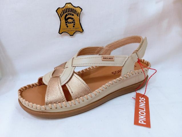 W8K-1839C1 SANDALIA CADAQUES MARFIL PIKOLINOS