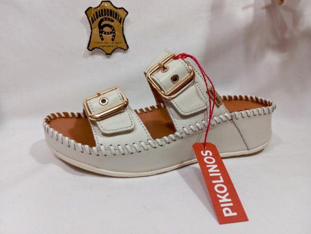 W1C- 0957 SANDALIA MARINA NATA PIKOLINOS