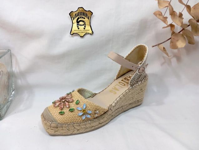 6211052 CUÑA RAFIA BEIG FABIOLAS