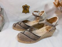 6213800 CUÑA VITELO PIEDRA FABIOLAS