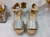 5712803 CUÑA VITELO SAHARA TAUPE FABIOLAS