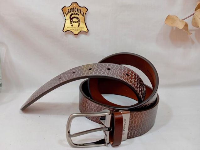 11627 CINTURON PIEL VAQUETA MUSTAN PLANA GRAB.M/BL