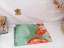 41001168 FULAR ESTAMPADO JARDIN