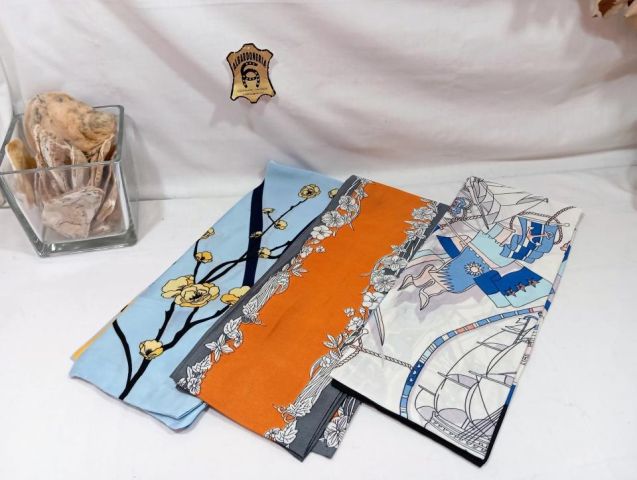 41001291 PAÑUELO ESTAMPADO 15X150CM