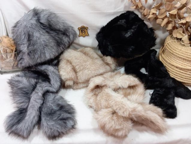 41000064 SET 2P GORRO-CUELLO PELO JASPEADO